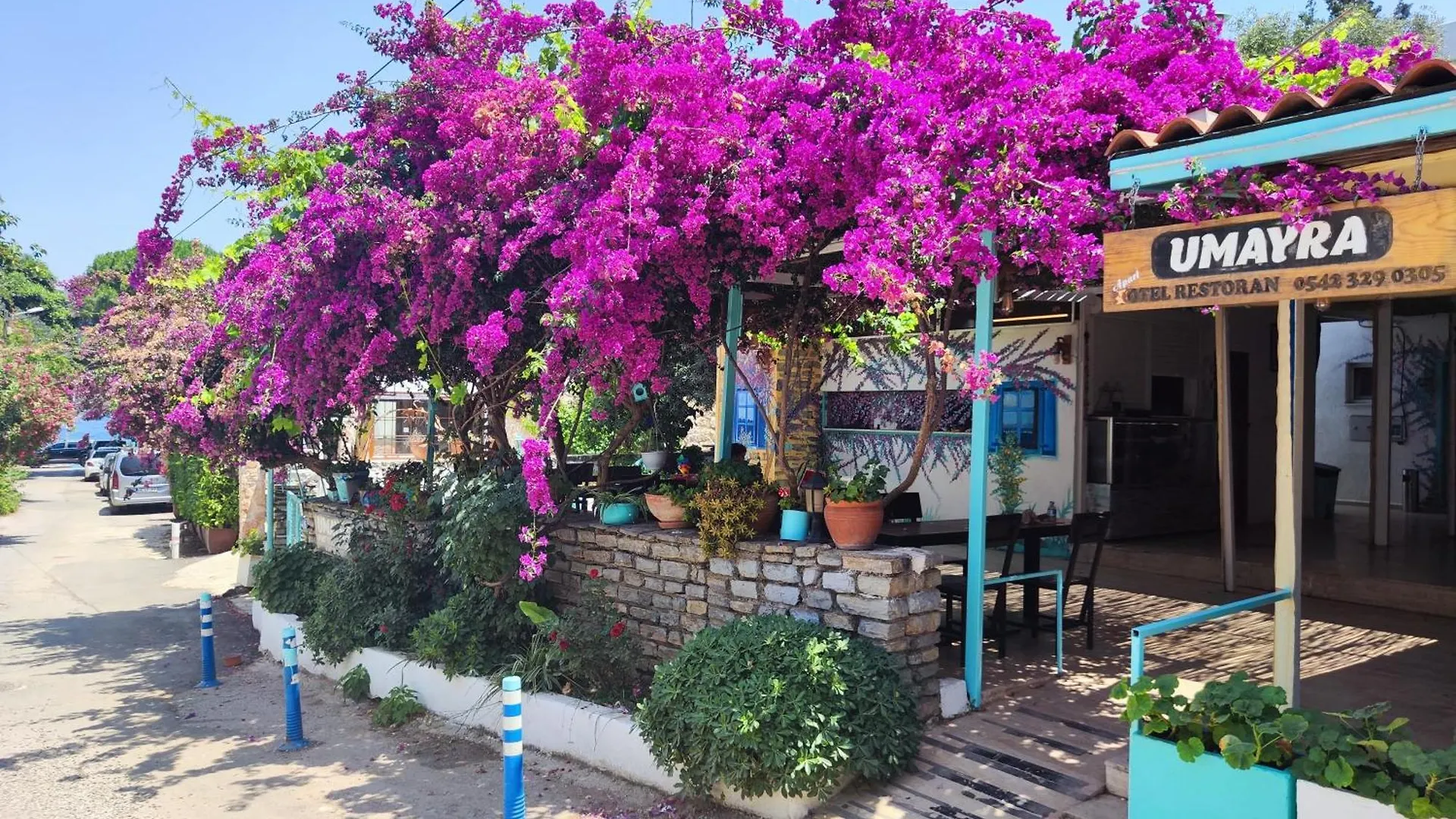 Umayra Otel location