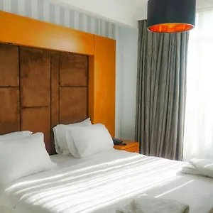 Tangiers Ex Marina Bay Hotel